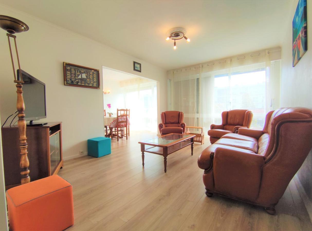 Appartement T3 Lumineux Et Tout Confort De 72 M2 Avec Parking Privatif La Rochelle  Exterior photo