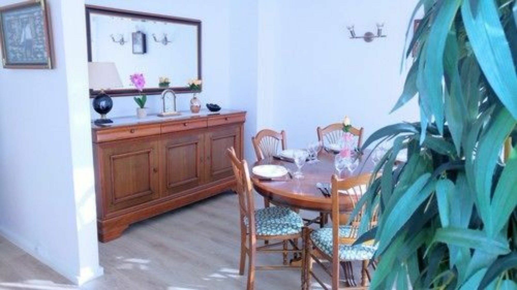 Appartement T3 Lumineux Et Tout Confort De 72 M2 Avec Parking Privatif La Rochelle  Exterior photo